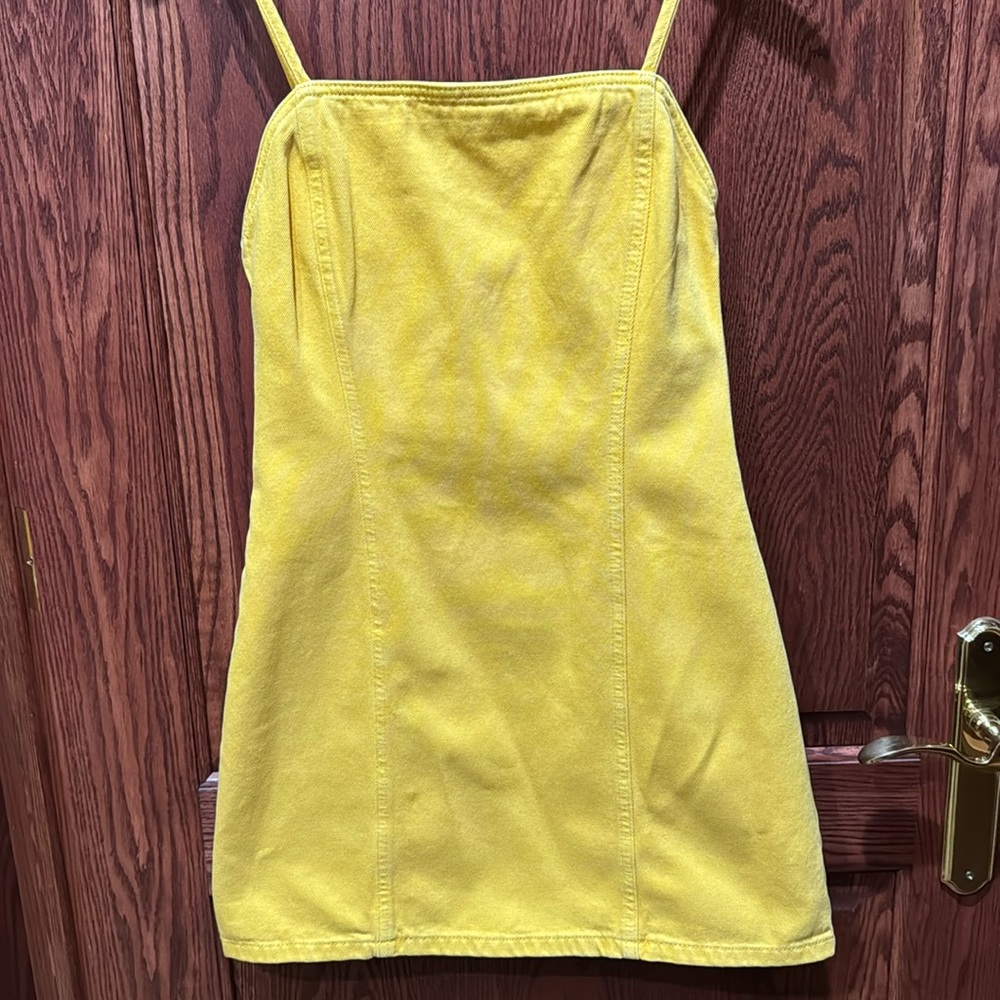 Mini yellow dress